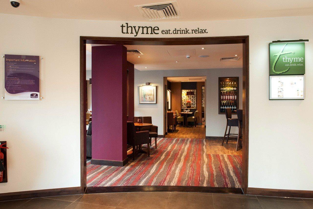 Premier Inn Canterbury City Centre Exterior foto